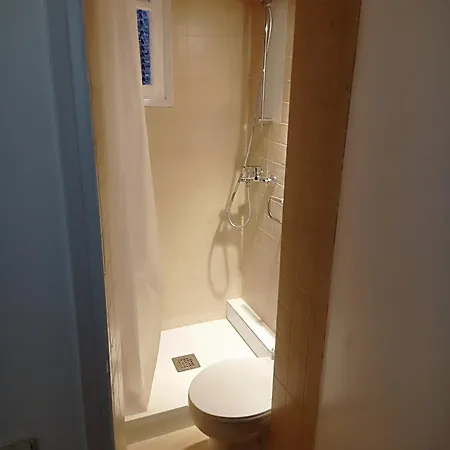 בית הארחה Double Private Center Aragon Street ברצלונה